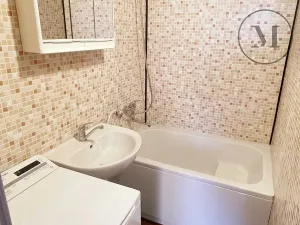 Pronájem bytu 2+kk, Velešín, Nad Cihelnou, 42 m2