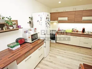 Prodej bytu 3+1, Neratovice, 68 m2