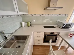 Prodej bytu 2+kk, Praha - Stodůlky, Svitákova, 47 m2