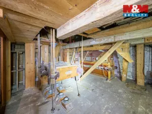 Prodej historického objektu, Machov, 268 m2