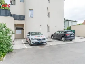 Pronájem bytu 1+kk, Roztoky, Lidická, 33 m2