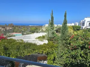 Prodej bytu 1+kk, Agios Amvrosios Keryneias, Kypr, 44 m2