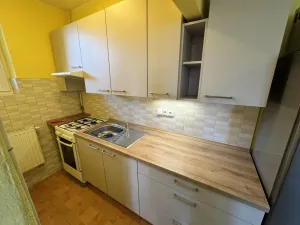Pronájem bytu 2+kk, Zlín, Bratří Sousedíků, 45 m2