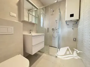 Prodej bytu 3+kk, Novalja, Chorvatsko, 70 m2