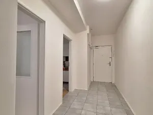 Pronájem bytu 2+1, Praha - Břevnov, Bělohorská, 57 m2