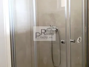 Prodej bytu 2+kk, Hevlín, 67 m2