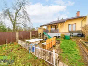 Prodej rodinného domu, Ostrožská Nová Ves, V uličce, 244 m2