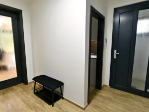 Pronájem bytu 3+kk, Praha - Petrovice, Dieselova, 80 m2