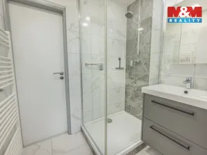 Prodej bytu 3+1, Hostivice, Školská, 61 m2