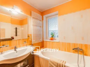 Prodej rodinného domu, Jenštejn, Zlatnická, 125 m2