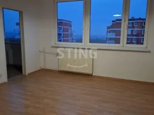 Prodej bytu 2+1, Uherské Hradiště, Derflanská, 44 m2