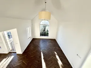 Pronájem rodinného domu, Jesenice - Zdiměřice, Skřivanová, 345 m2