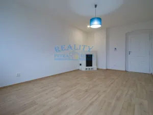 Pronájem rodinného domu, Ústí nad Labem - Neštěmice, Železná, 250 m2