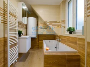 Pronájem rodinného domu, Ústí nad Labem - Neštěmice, Železná, 250 m2