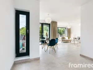 Prodej rodinného domu, Holubice, 179 m2