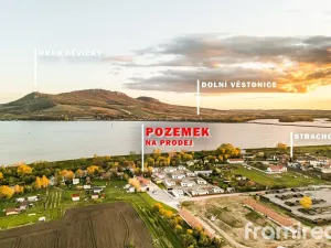 Prodej komerčního pozemku, Strachotín, 2851 m2