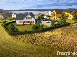 Prodej komerčního pozemku, Frymburk - Kovářov, 1696 m2