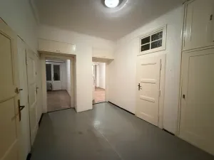 Pronájem bytu 2+1, Praha - Bubeneč, Čs. armády, 79 m2