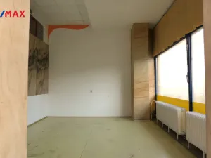 Prodej obchodního prostoru, Hradec Králové, M. D. Rettigové, 181 m2