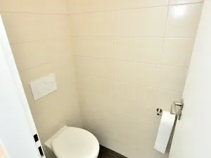 Pronájem kanceláře, Praha - Malá Chuchle, Zbraslavská, 87 m2