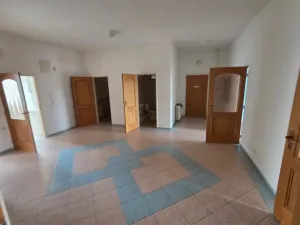 Pronájem bytu 4+1, Žďár nad Sázavou, Havlíčkovo nám., 135 m2