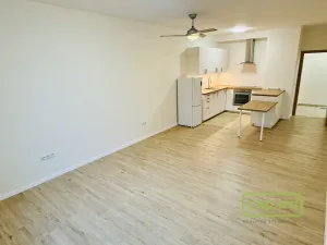 Pronájem bytu 2+kk, Praha - Vokovice, K Červenému vrchu, 47 m2