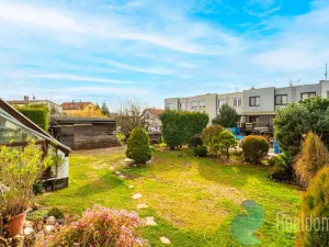 Prodej rodinného domu, Litvínovice, 235 m2