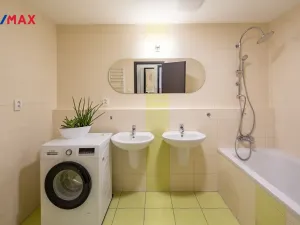 Pronájem bytu 3+1, Karlovy Vary - Doubí, Spálená, 83 m2