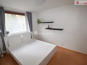 Pronájem bytu 2+kk, Praha - Smíchov, Nad Palatou, 30 m2