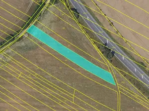 Dražba pole, Golčův Jeníkov, 1930 m2