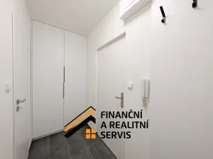 Pronájem bytu 2+kk, Mladá Boleslav, 17. listopadu, 35 m2