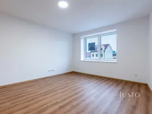 Pronájem bytu 2+kk, Staré Město, Hradišťská, 57 m2