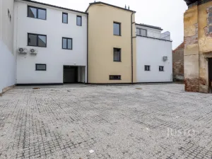 Pronájem obchodního prostoru, Staré Město, Hradišťská, 42 m2