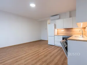 Pronájem bytu 2+kk, Staré Město, Hradišťská, 53 m2