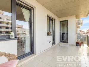 Prodej bytu 3+kk, Praha - Strašnice, Zvěřinova, 98 m2