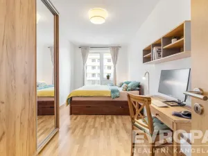 Prodej bytu 3+kk, Praha - Strašnice, Zvěřinova, 98 m2