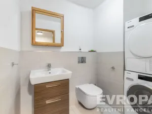 Prodej bytu 3+kk, Praha - Strašnice, Zvěřinova, 98 m2