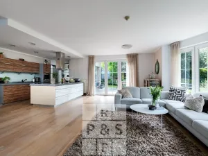 Prodej rodinného domu, Průhonice, Pod Valem II., 243 m2