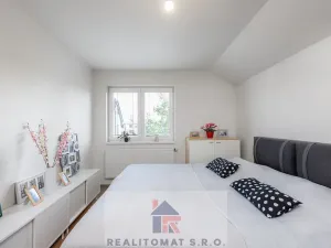 Prodej rodinného domu, Horoušany, Na Svahu, 133 m2