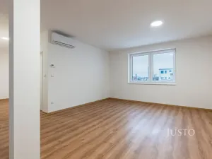 Pronájem bytu 3+kk, Staré Město, Hradišťská, 76 m2