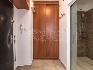 Pronájem bytu 1+1, Praha - Strašnice, U kombinátu, 30 m2