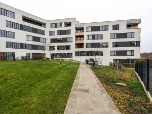 Pronájem bytu 1+kk, Praha - Braník, Skálové, 44 m2