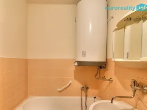 Prodej bytu 3+1, Poříčany, Lipová, 76 m2