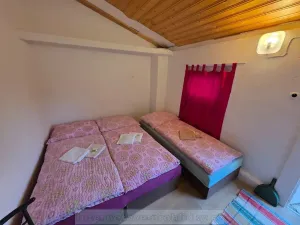 Pronájem ubytování, Praha - Modřany, Nečova, 16 m2