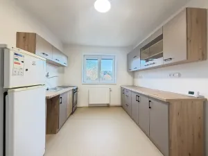 Pronájem rodinného domu, Pardubice - Svítkov, 8. května, 115 m2