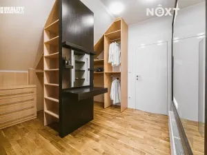 Prodej rodinného domu, Moravany, V Jámách, 382 m2