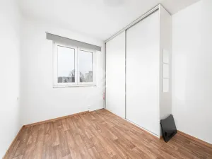 Pronájem bytu 3+1, Břežany II, 74 m2