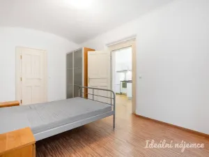 Pronájem bytu 2+kk, Praha, Plaská, 40 m2