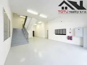 Pronájem kanceláře, Jaroměř, Jezbinská, 28 m2