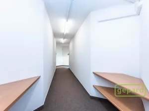 Pronájem kanceláře, Praha, Světická, 188 m2